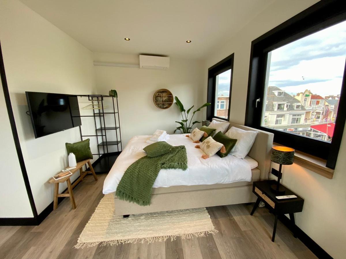 Boutique Hotel Le•Bar Zandvoort Bagian luar foto